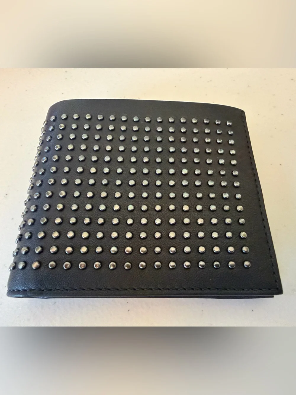 New Hugo Boss Men’s Black Leather Bifold Wallet Metal Studs